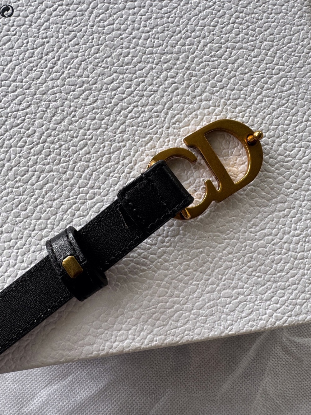 Fashion Designer Black Leather Belt with Gold Double-Buckle - Picture 4 of 11